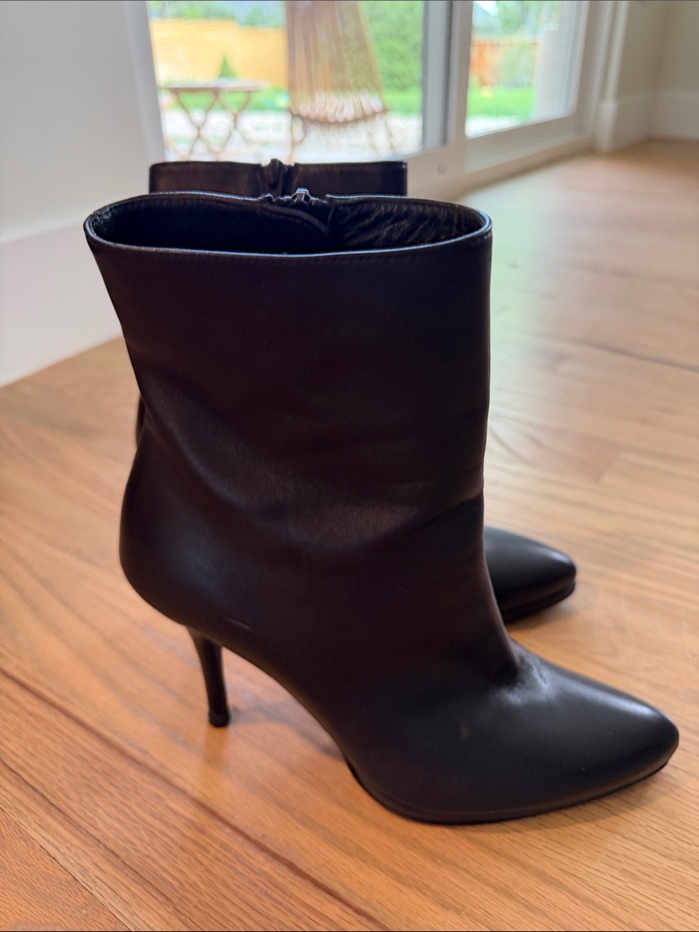 Stuart Weitzman Navy Power 75 Leather Pointed-Toe Heeled Ankle Boots - Picture 2 of 5
